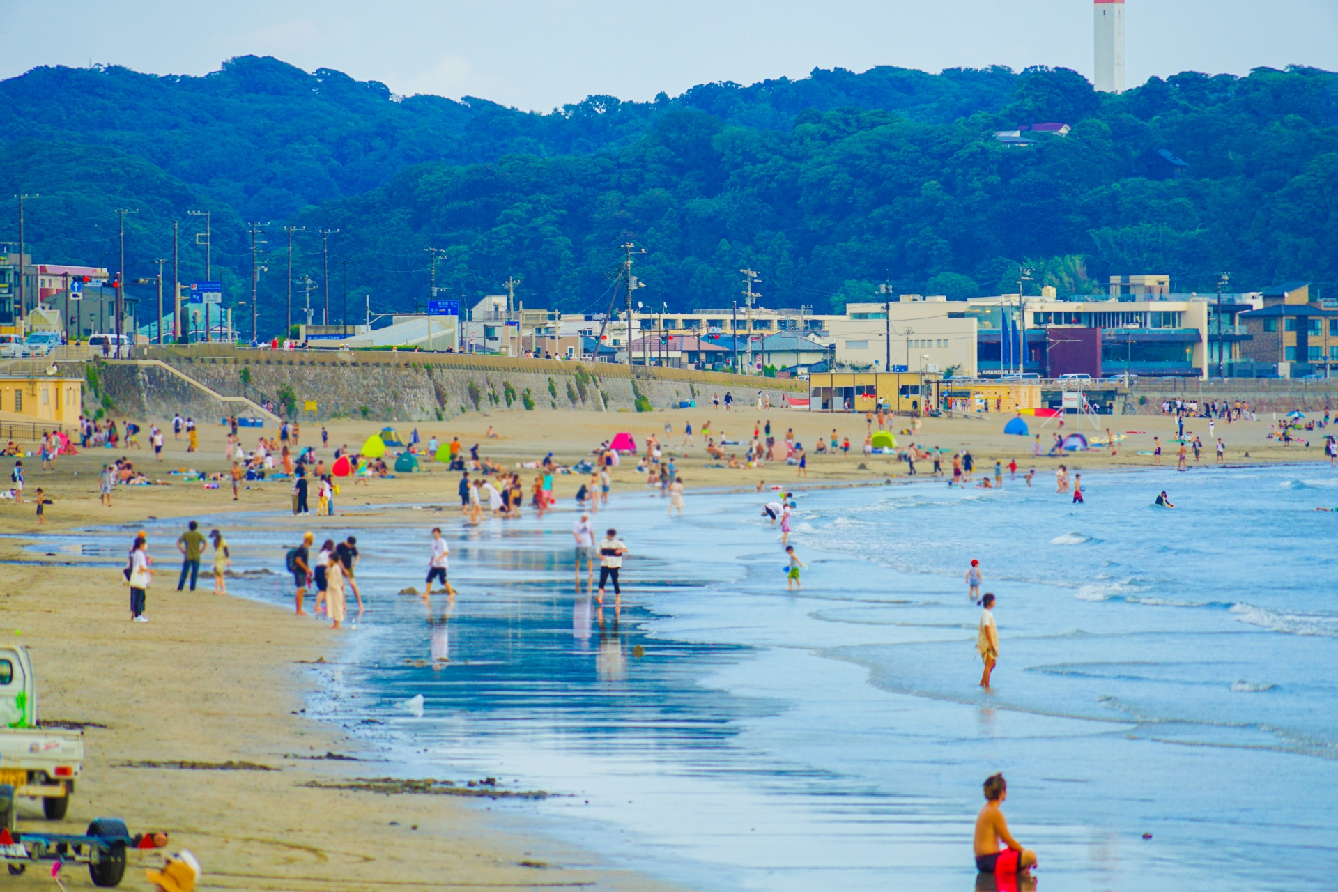 Yuigahama Beach: Kamakura's Hidden Coastal Gem Where Locals Escape the Crowds