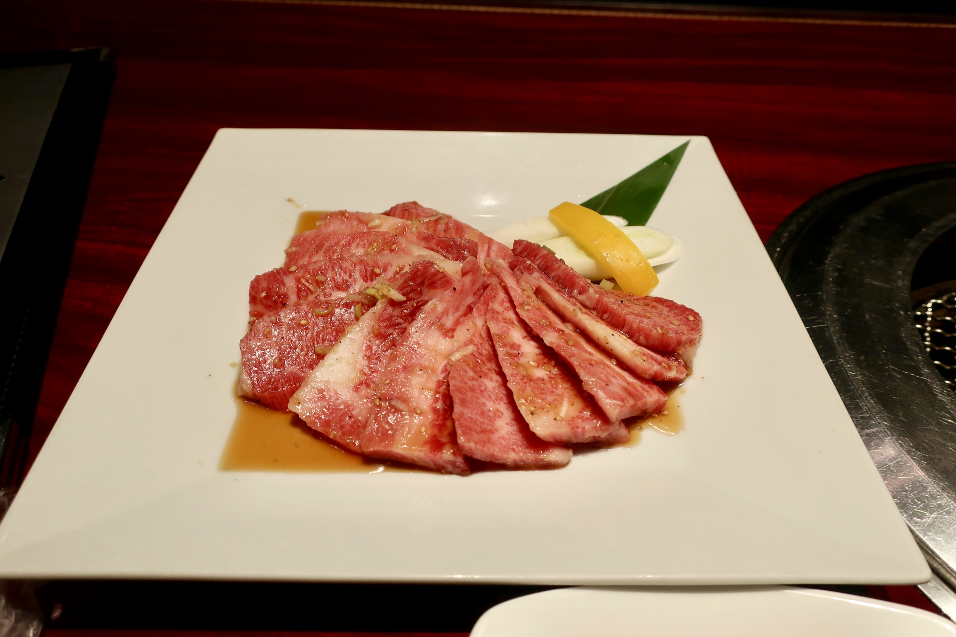 Jojoen Shinjuku Kabukicho: Premium Late-Night Yakiniku in Tokyo's Most Electric District