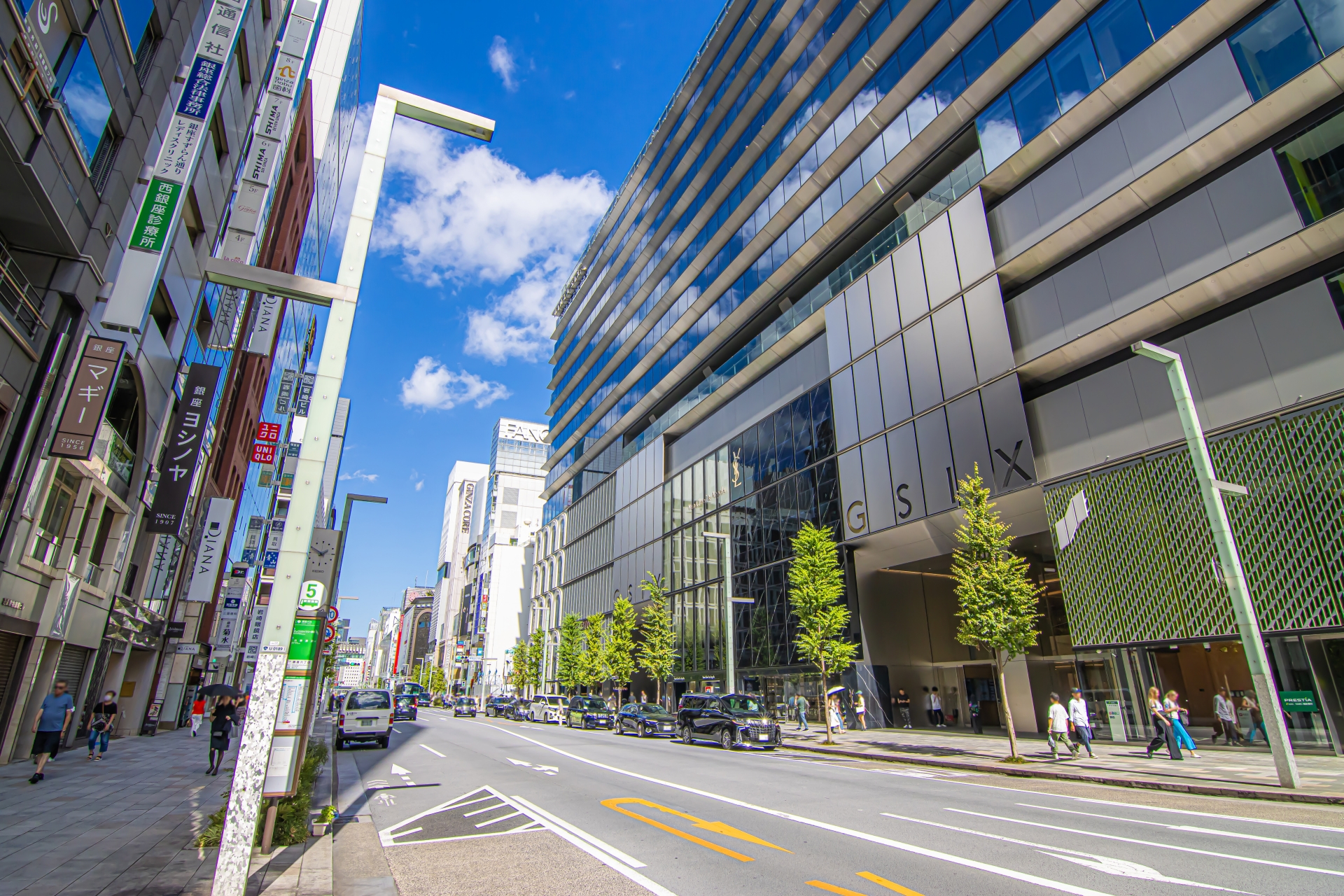 GINZA SIX: Tokyo's Ultimate Luxury Shopping Destination Where Elegance Meets Urban Oasis
