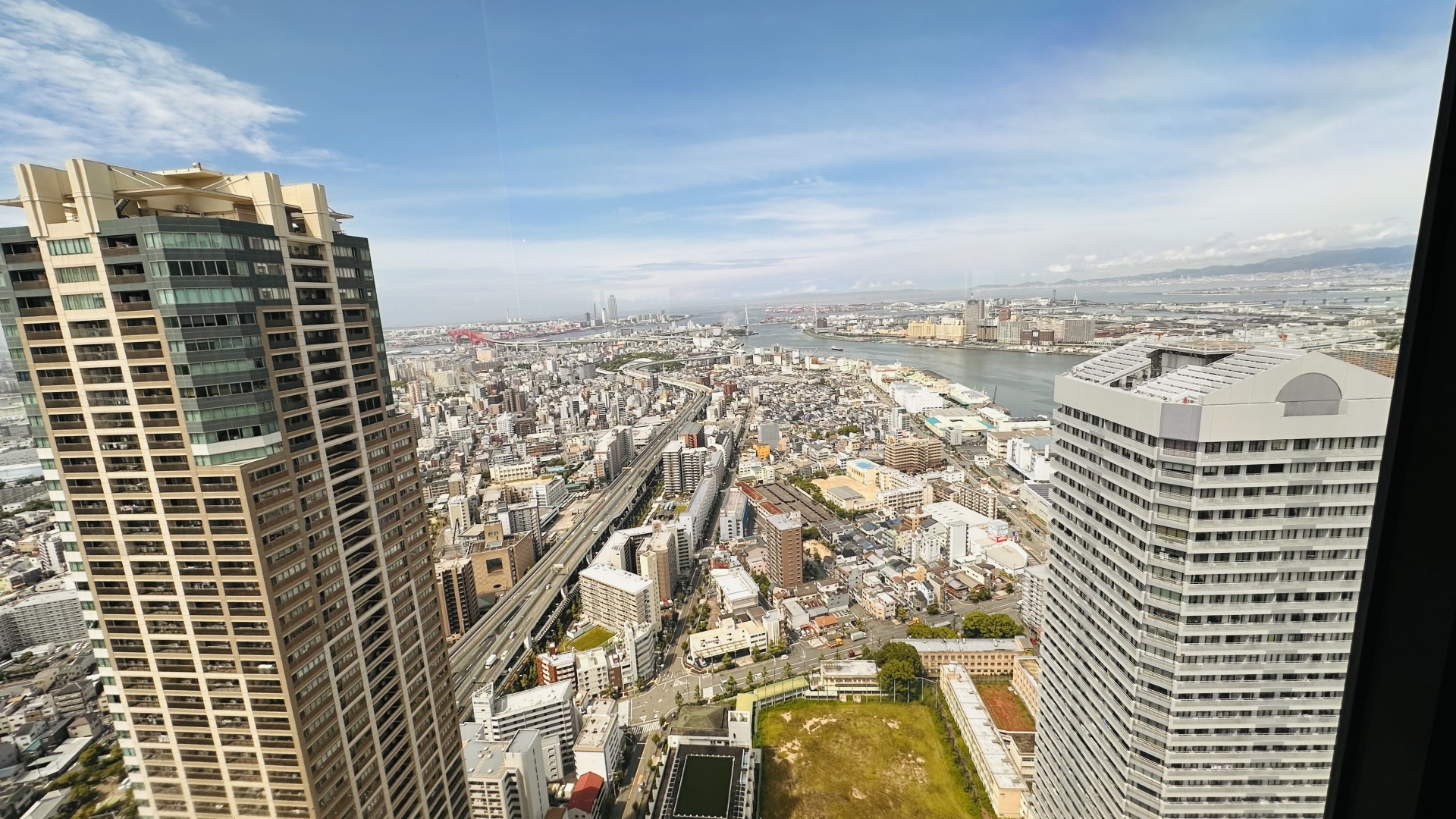 Solaniwa Onsen OSAKA BAY TOWER: A Time-Travel Hot Spring Theme Park Experience