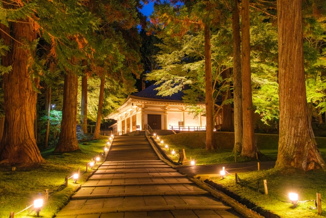 Konjikido (Golden Hall): A UNESCO World Heritage Treasure Shimmering with 900 Years of Golden Majesty