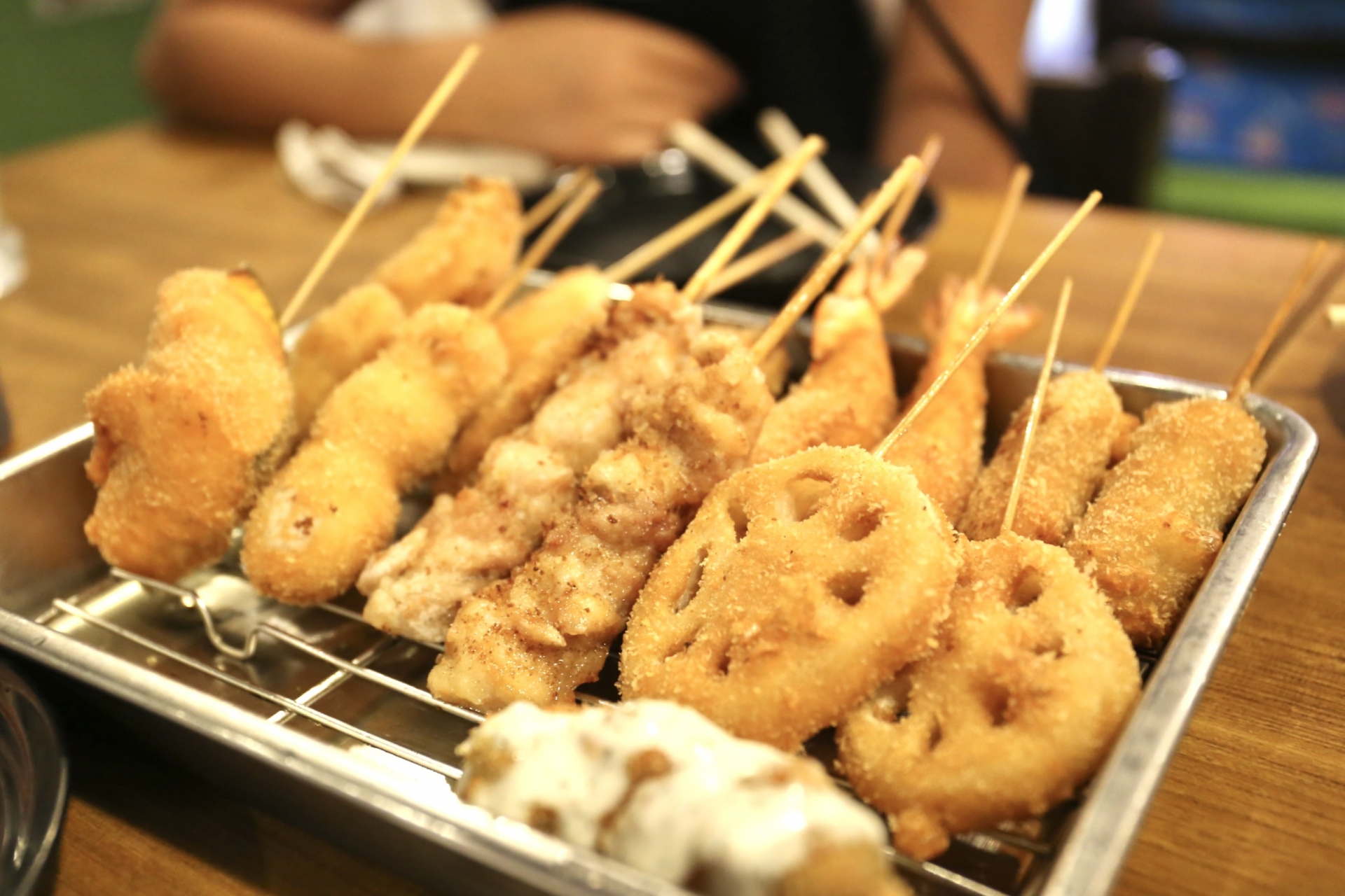 Shinsekai: A Hidden Kushikatsu Gem in Osaka Where Locals Gather for Authentic Osaka Vibes