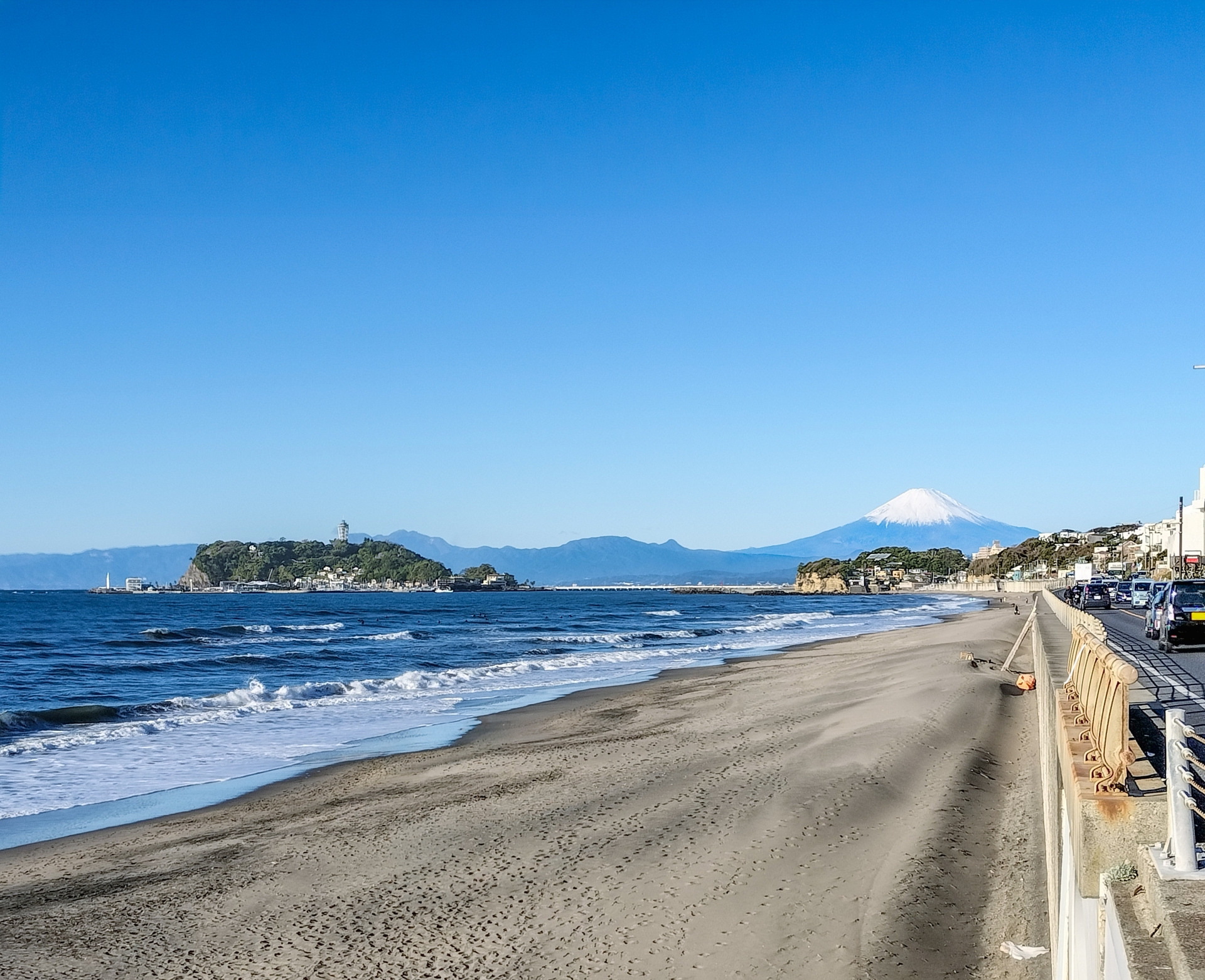 Shichirigahama Beach: Kamakura's Sunset Paradise with Mt. Fuji Views