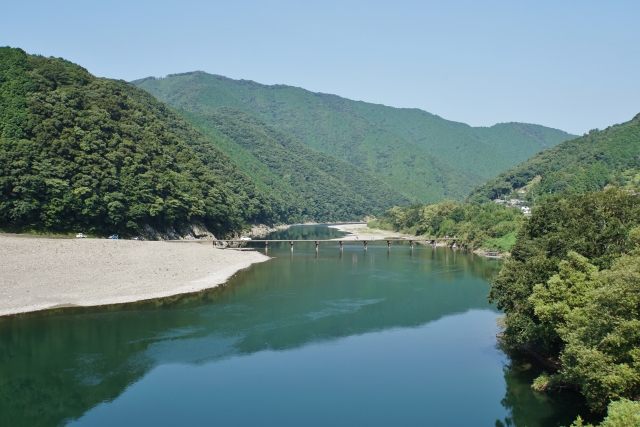 Shimanto River: Japan's Last Crystal-Clear Paradise & Must-Visit Natural Wonder