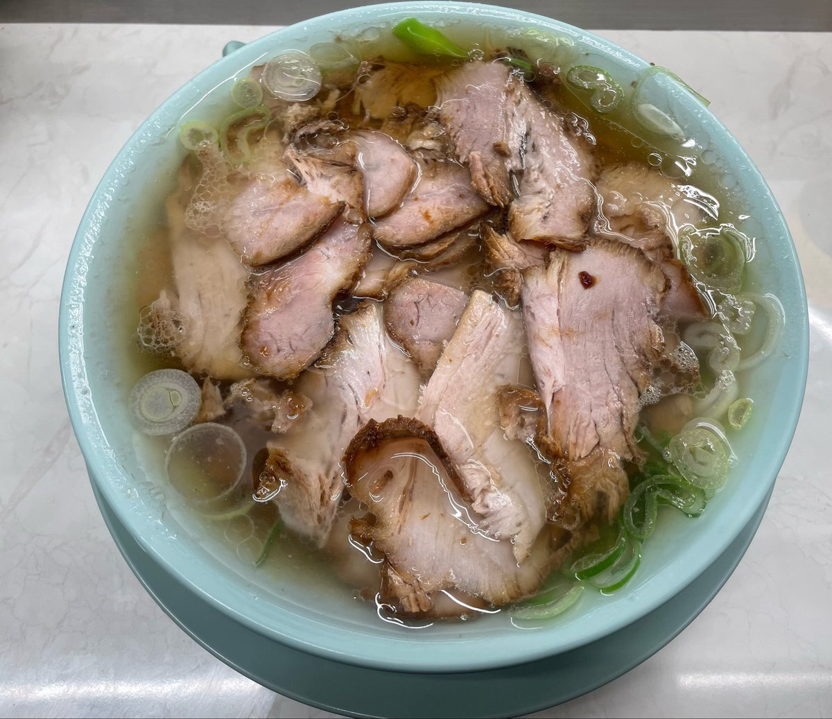Shinbashi New Tomochin Ramen Nishi-Ikebukuro: A 24-Hour Hidden Gem Serving Authentic Chan-kei Ramen